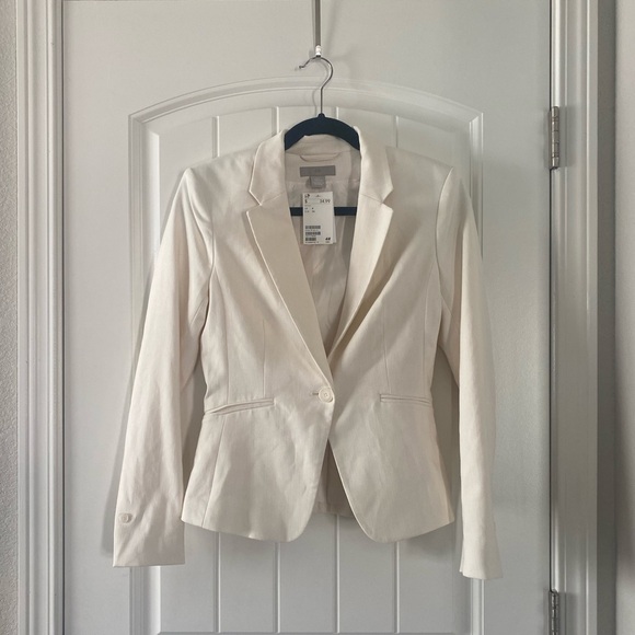 H&M Jackets & Blazers - NWT H&M 1 Button Blazer